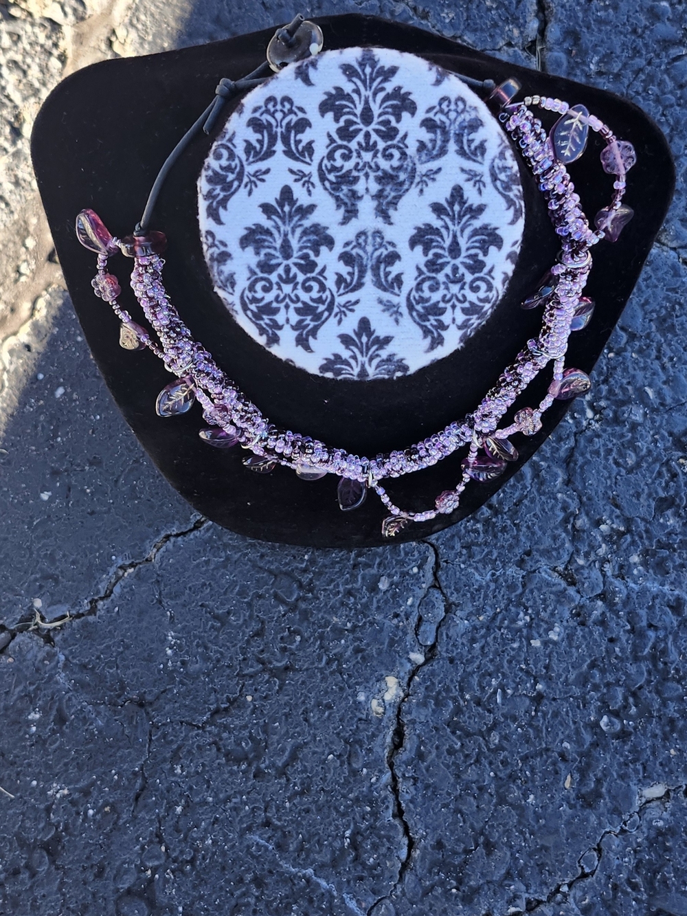 Elegant Purple Beaded Women’s Necklace with Faceted Accents